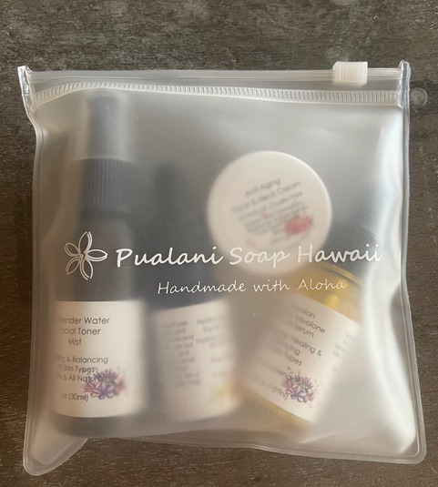 skincare-travel-set-small04