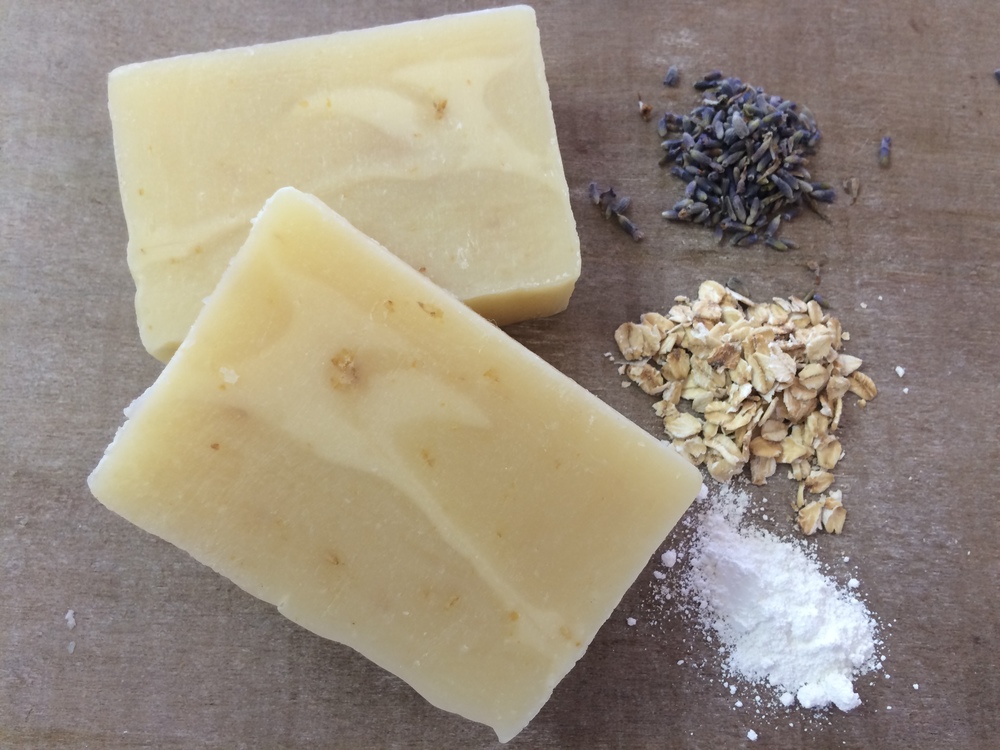 Tea Tree & Lavender Bar with Kaolin Clay, Zinc, Oatmeal 4oz Tea Tree & Lavender Bar with Kaolin Clay, Zinc, Oatmeal 4oz